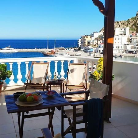 Appartement Mimis&Connie 2 à Karpathos Extérieur photo