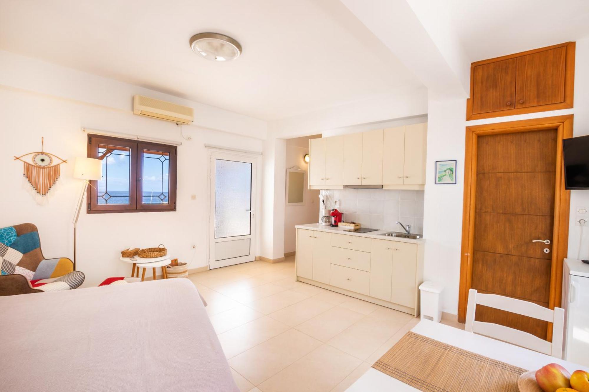 Appartement Mimis&Connie 2 à Karpathos Extérieur photo