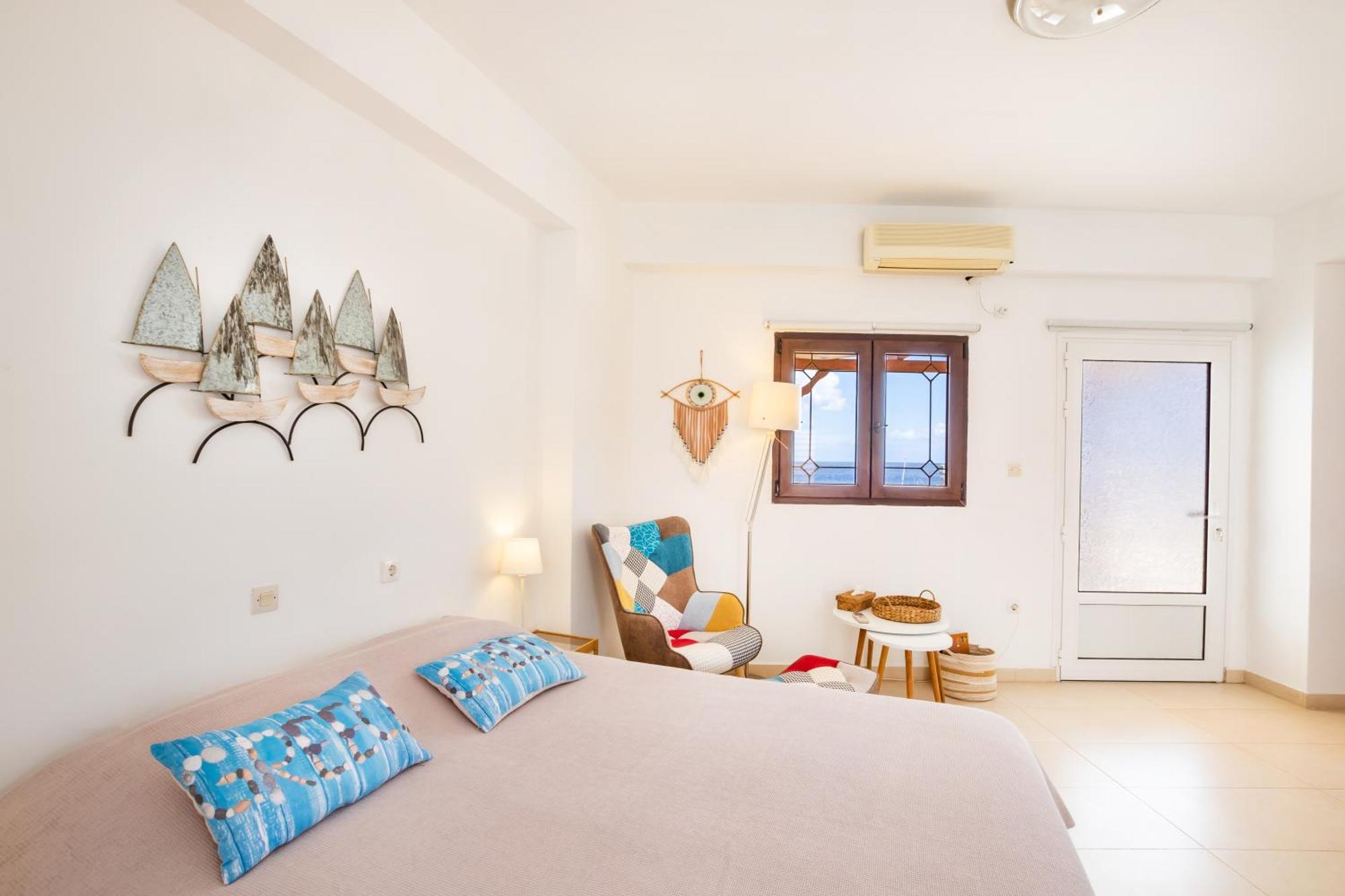 Appartement Mimis&Connie 2 à Karpathos Extérieur photo